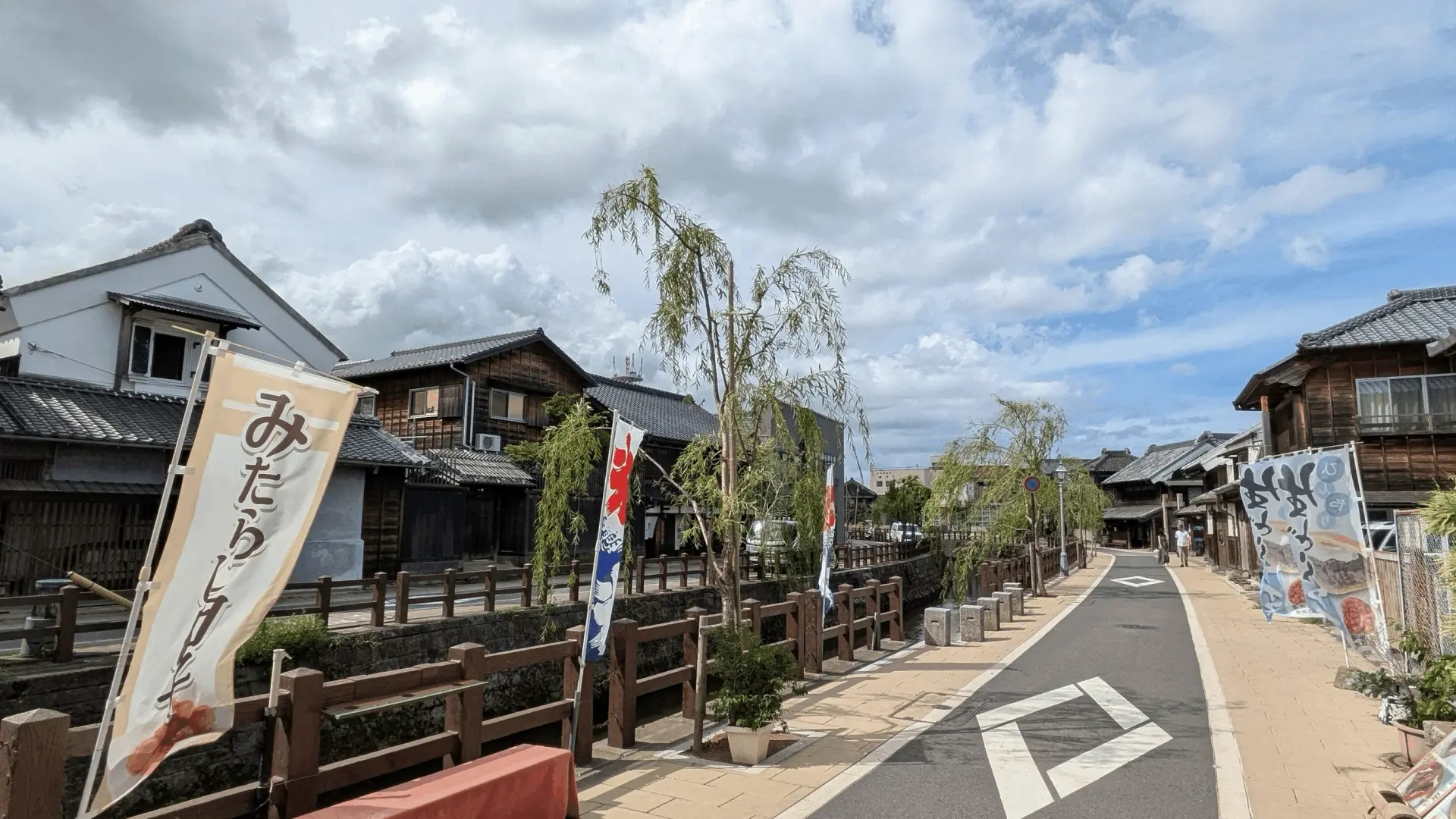 佐原の古い商家が残る町並みと食べ歩きスポット